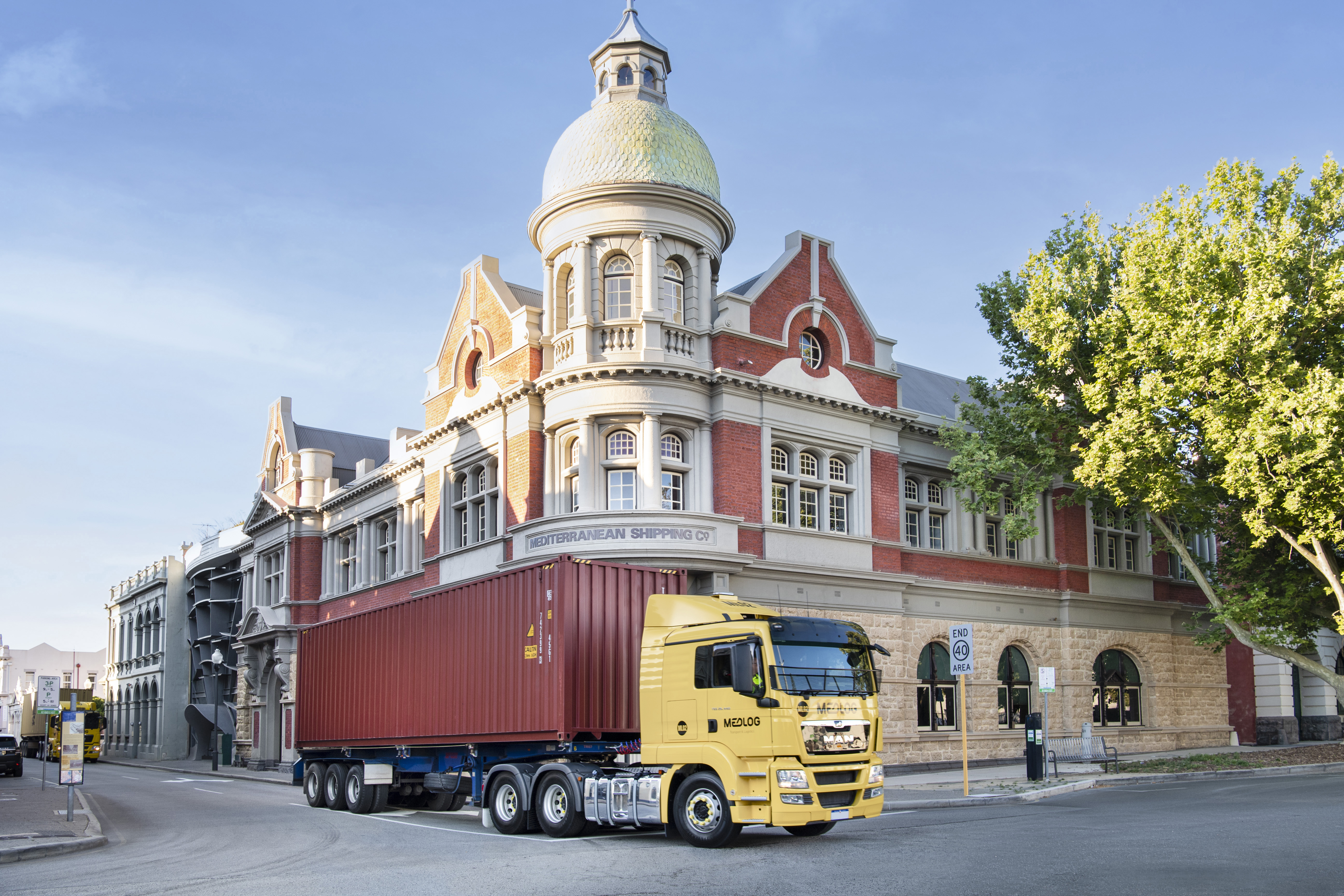 CONNECTING AUSTRALIA TO THE WORLD