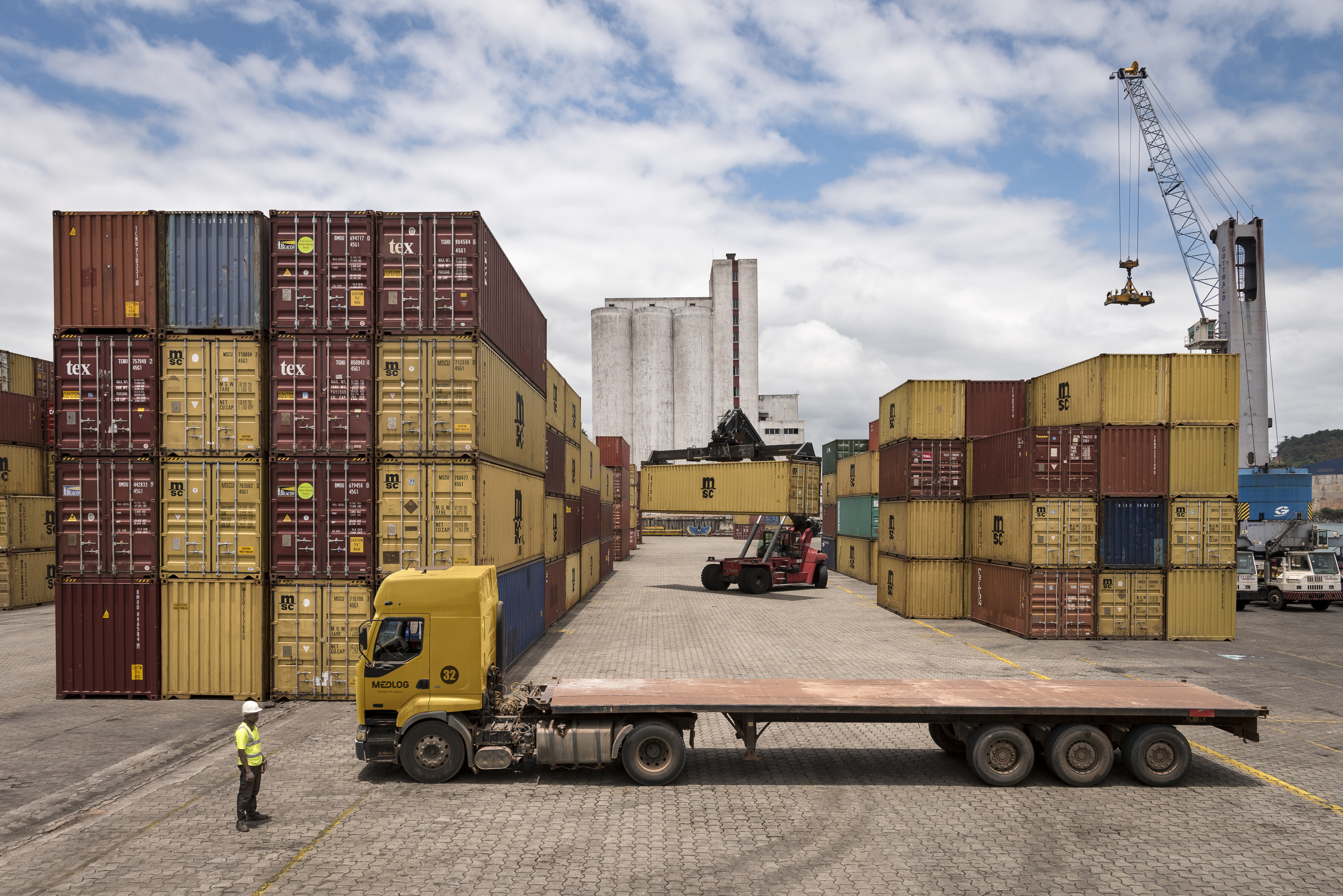 Container rental or sales